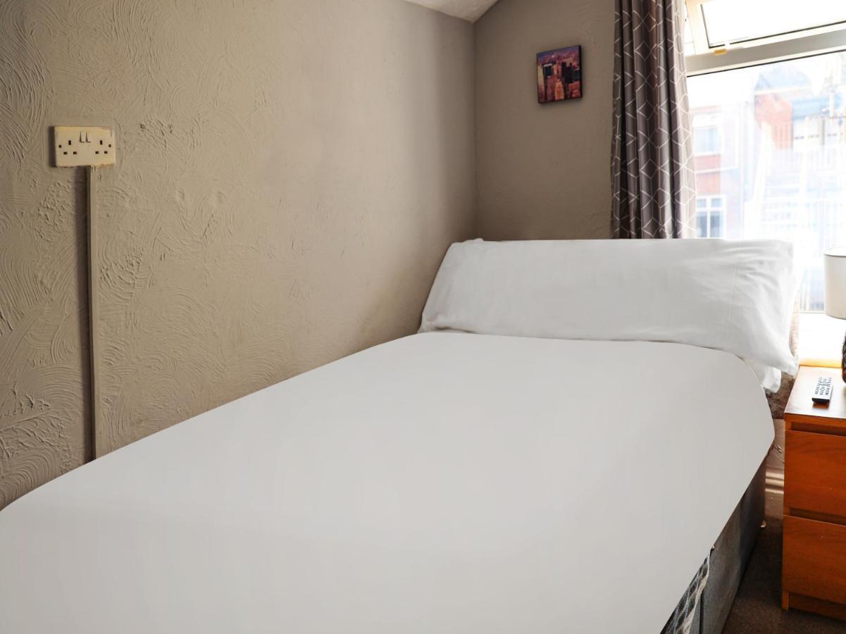 The Shores Hotel, Hotel Blackpool