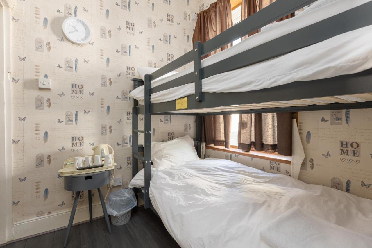Hotel The