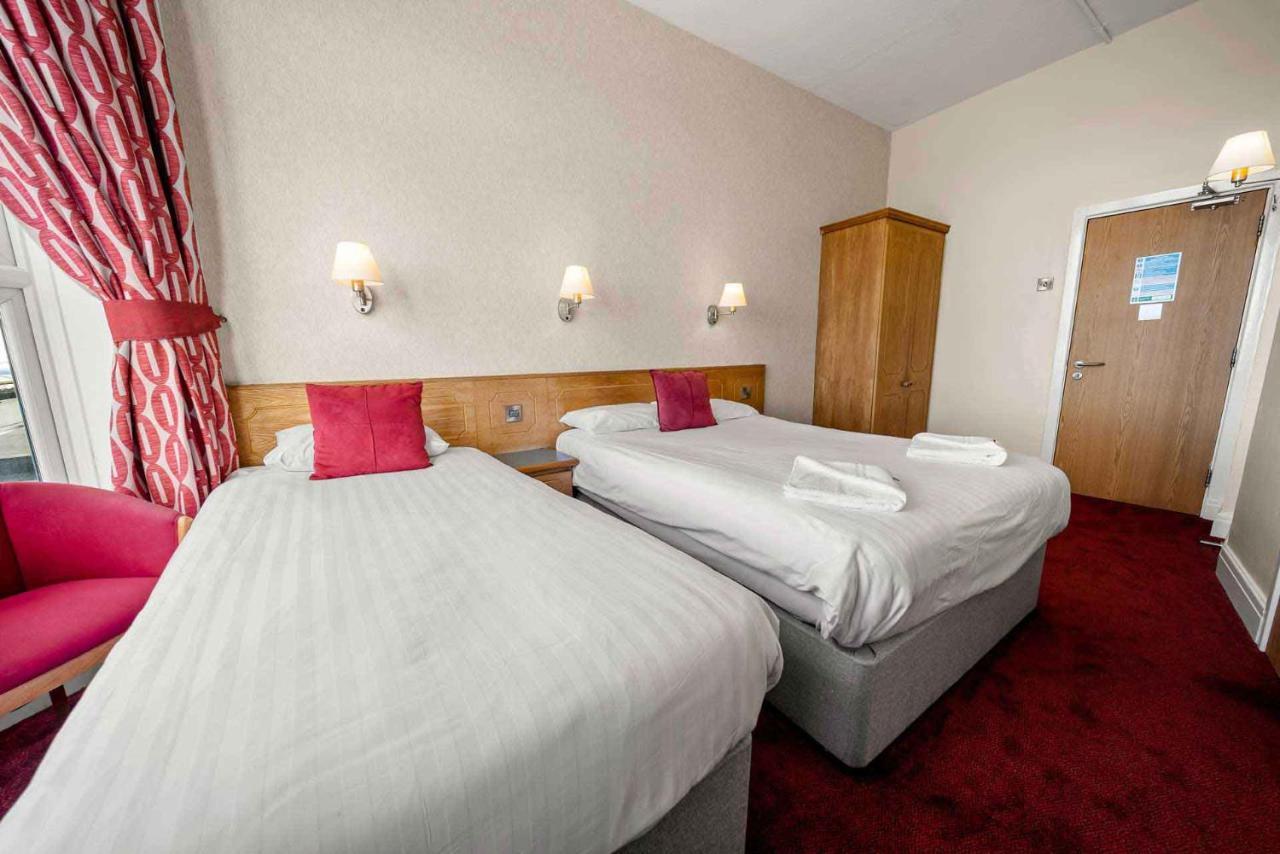 Claremont Hotel 3*