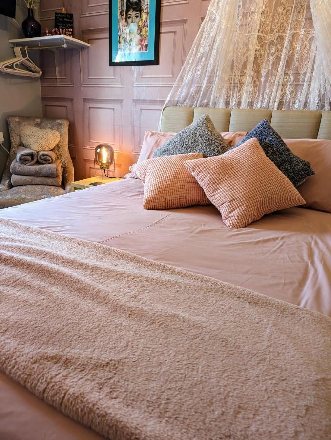 The Mercury, - Over 21's Only Bed & Breakfast