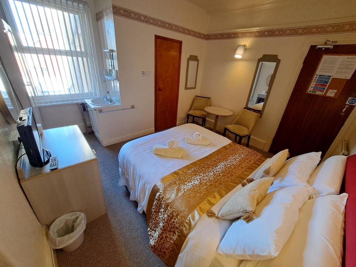Hotel Lily Blackpool