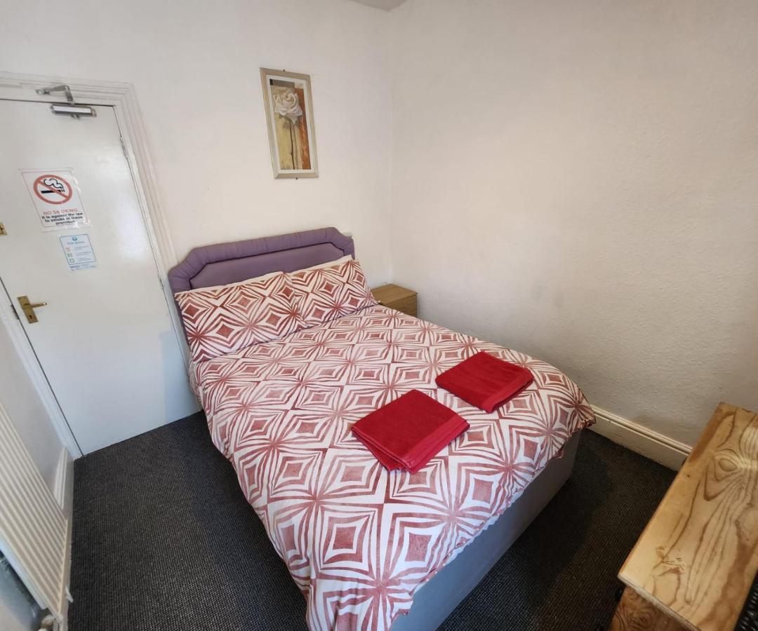 Guest house The Moorfield 2*