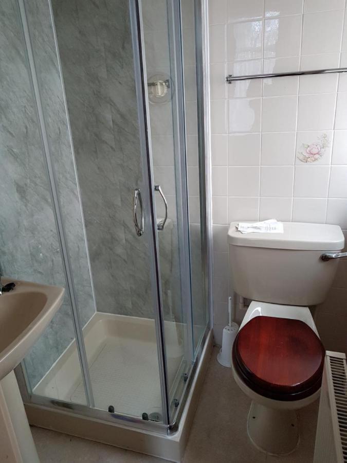 Vernon Hotel 3*