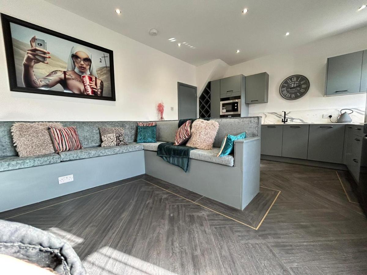 Olivia Rose By Sasco Apartment Blackpool