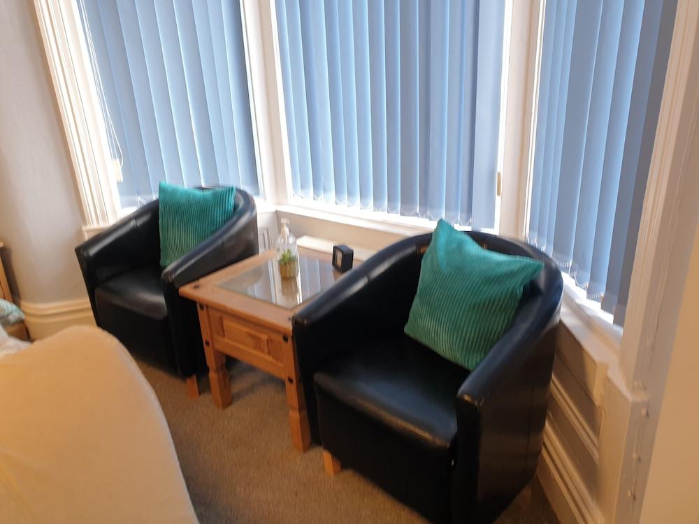 New Bond Bed & Breakfast Blackpool