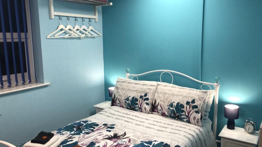 New Bond Bed & Breakfast 3*