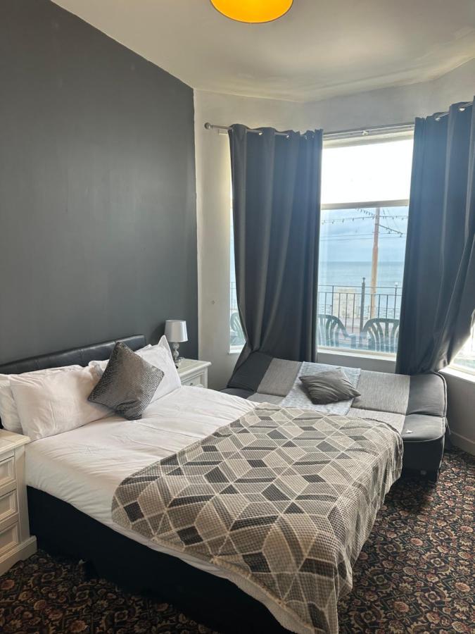 North Ocean 3* Blackpool