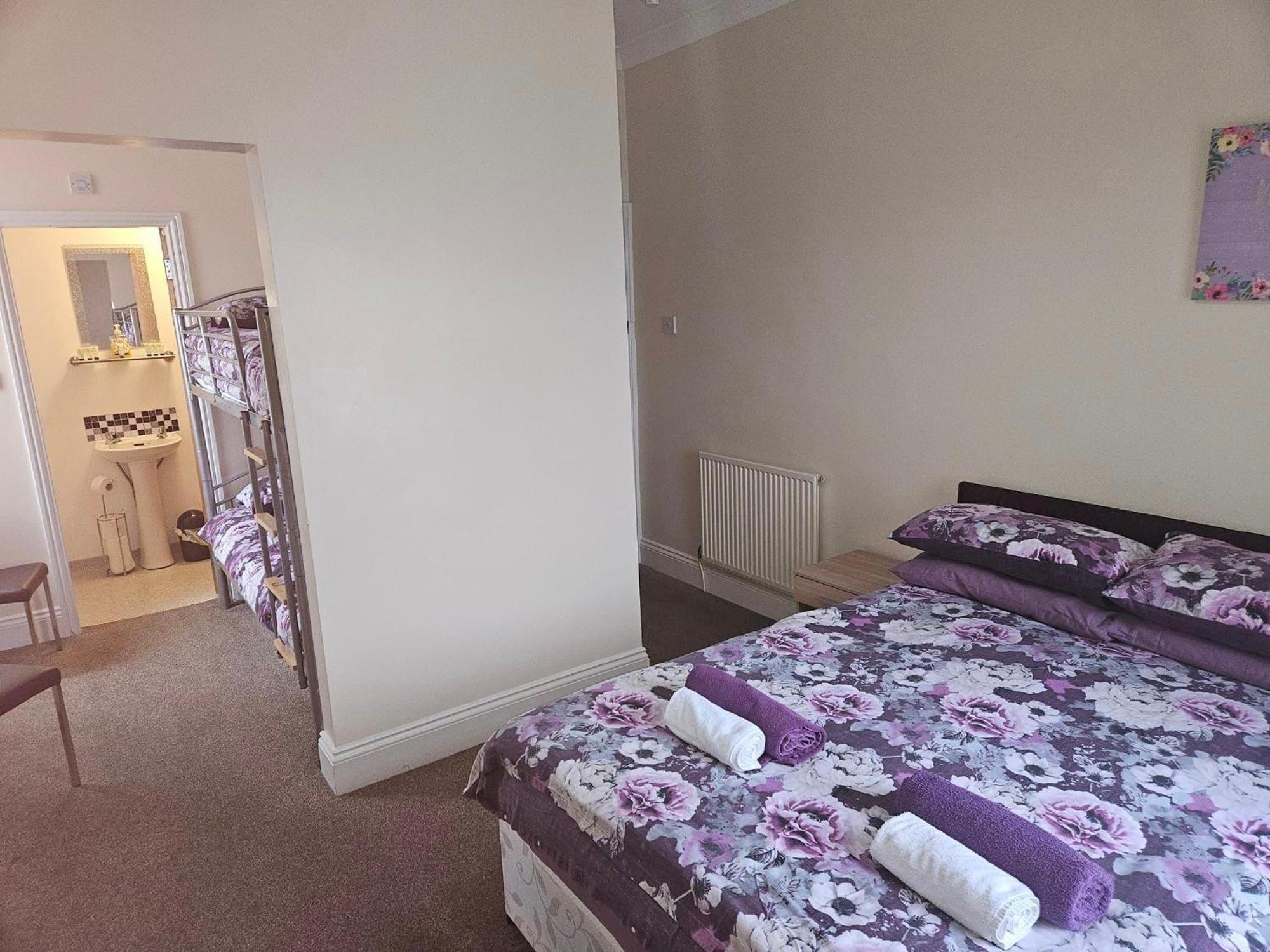 Bayswater House Bed & Breakfast Blackpool