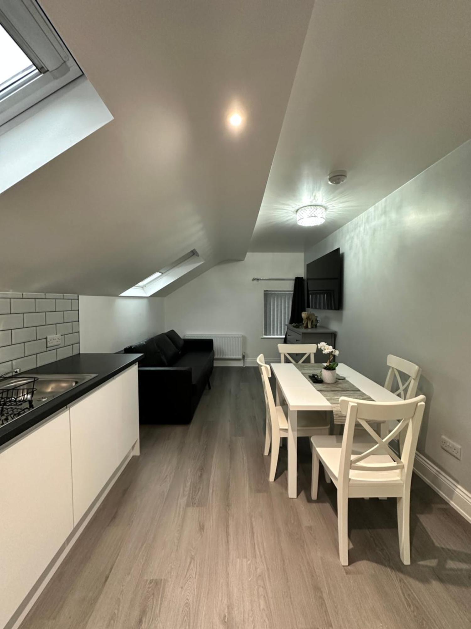Apartment Granada Holmfield Rd *