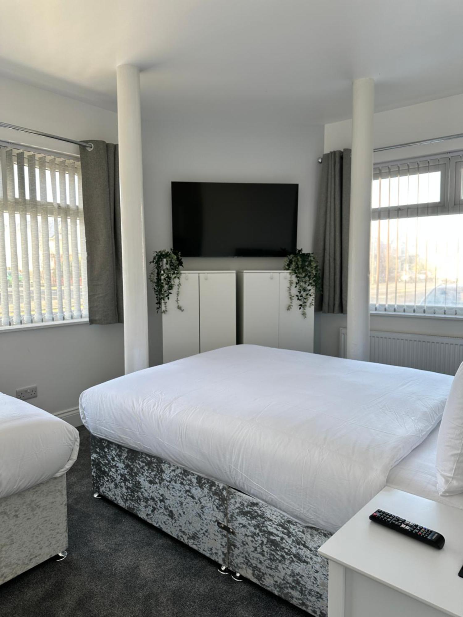 Granada Holmfield Rd Apartment *
