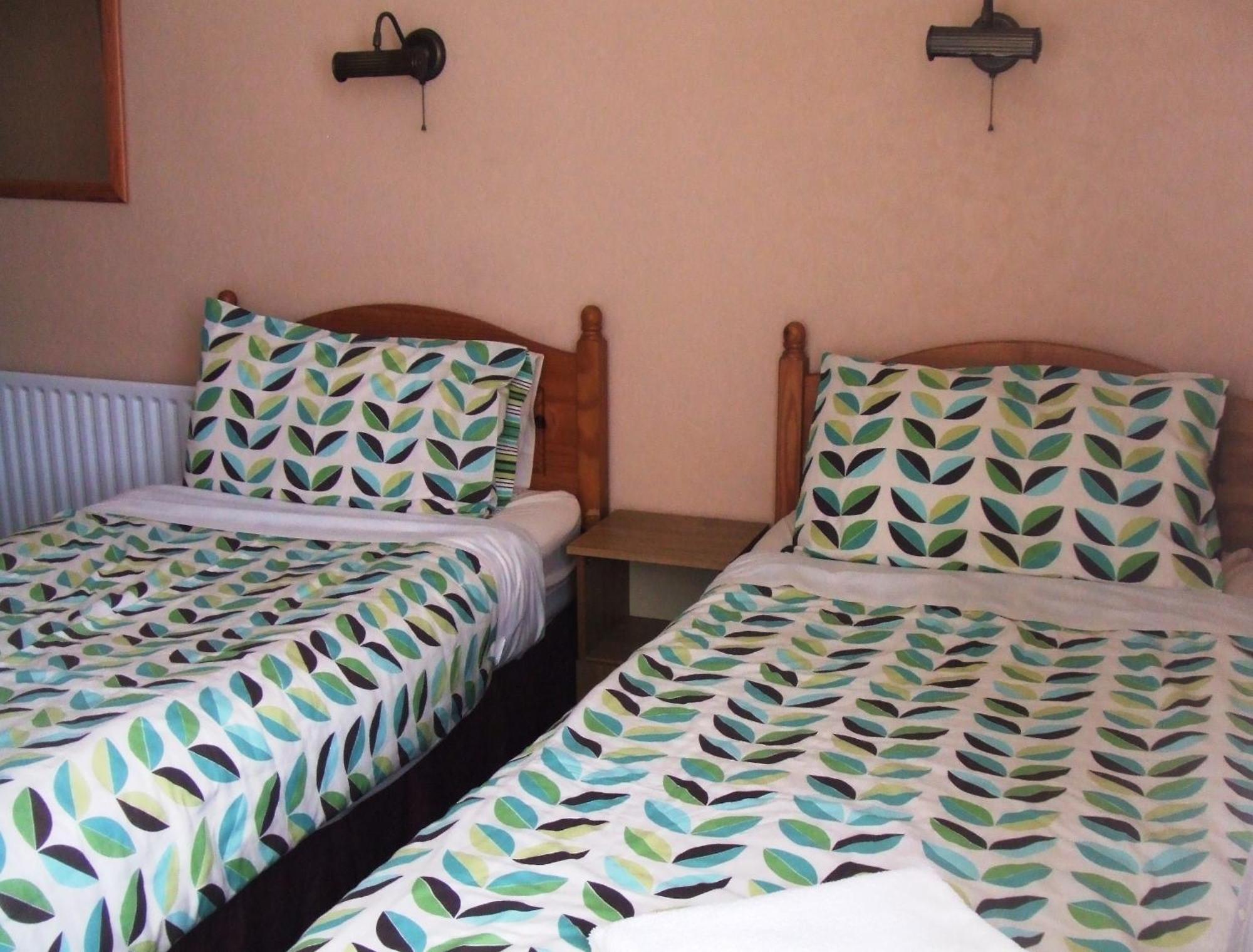 Guest house Boltonia 3*