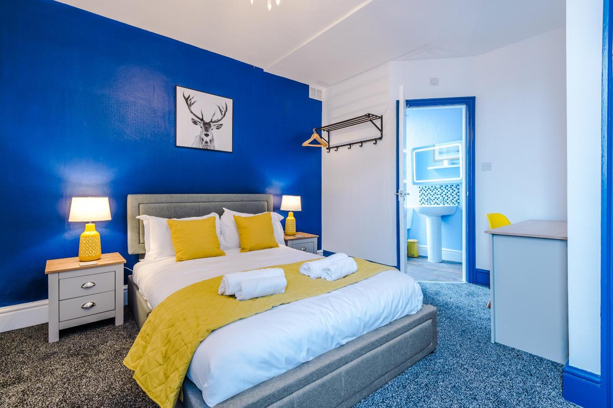Pebbles Bed & Breakfast Blackpool