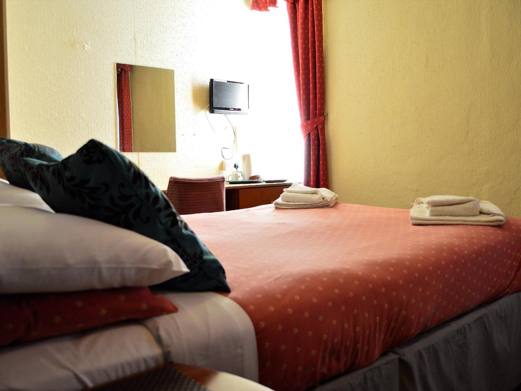 Hotel Oak Lea 3*