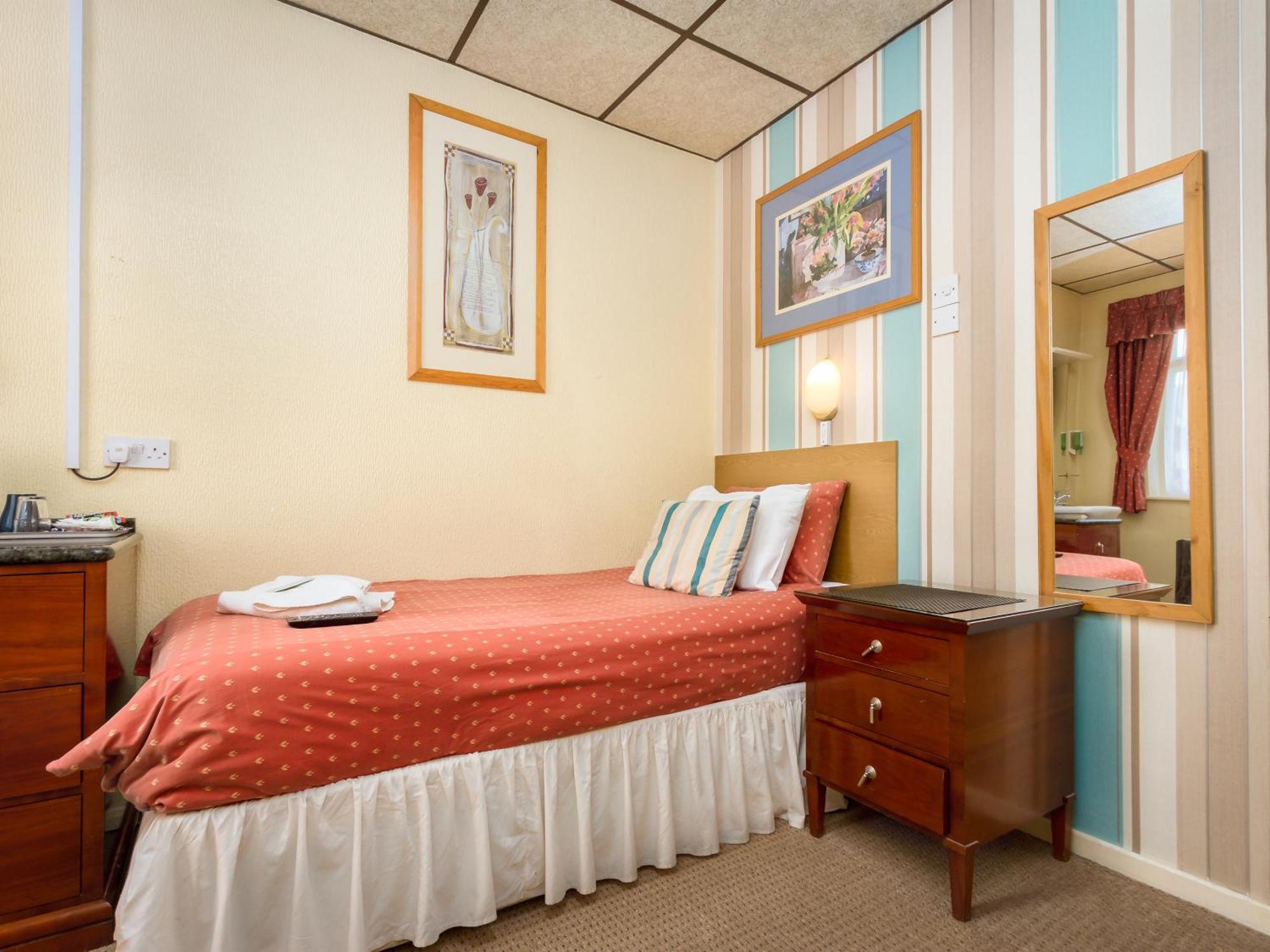 Hotel Oak Lea
