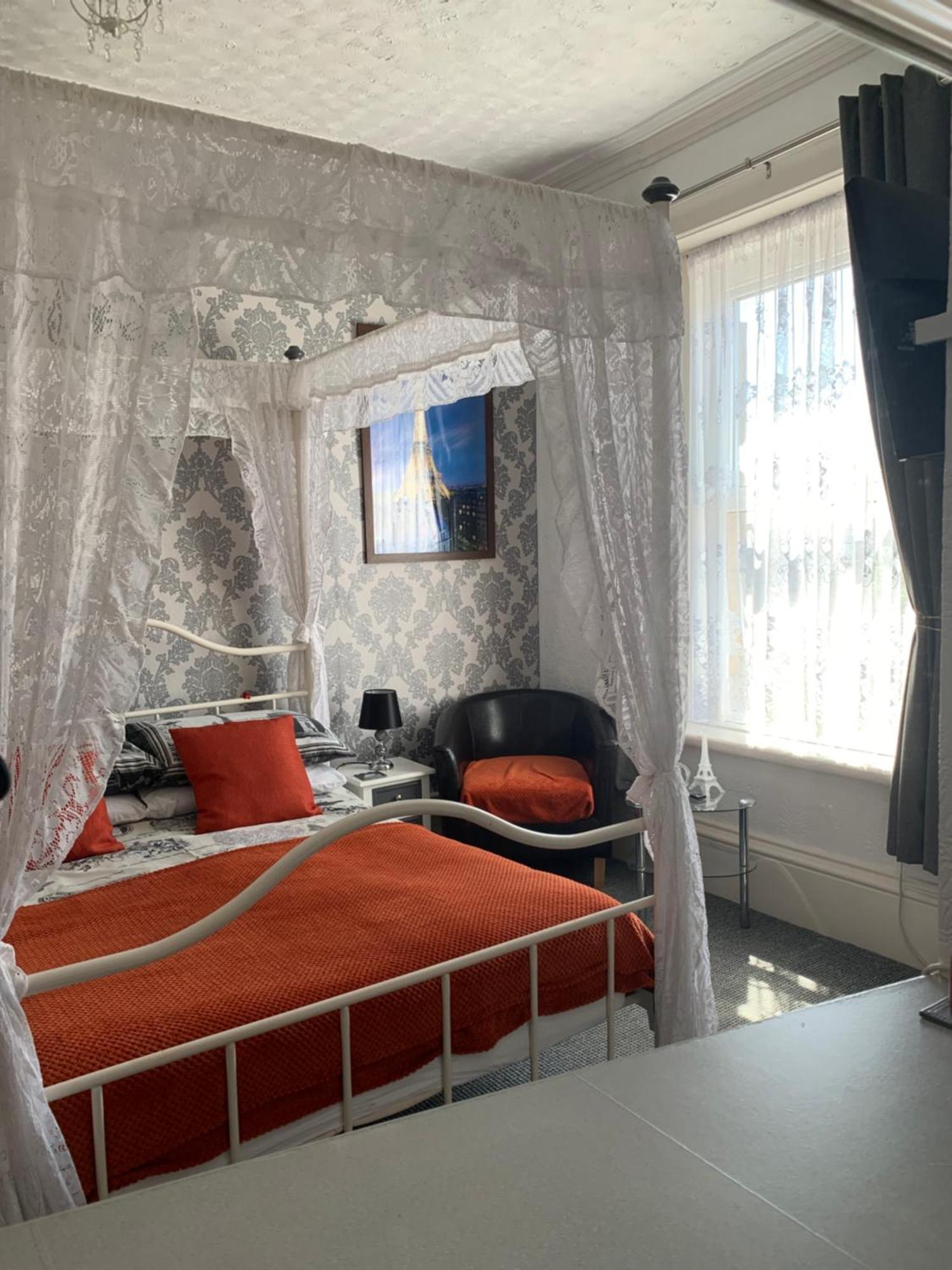 Hornby Villa- 4star B&b-couples & Families Only Blackpool