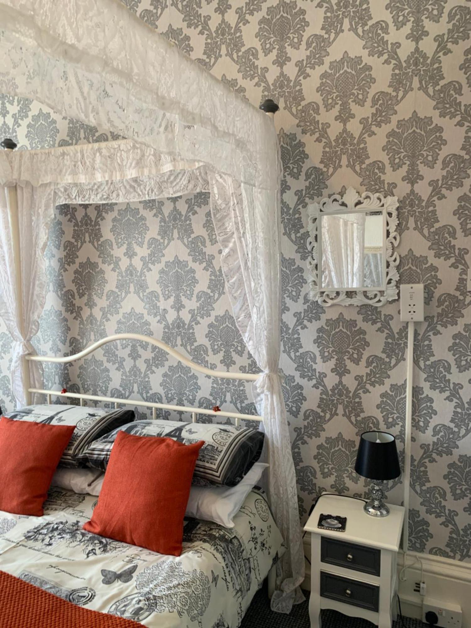 Hornby Villa- 4star B&b-couples & Families Only 4*
