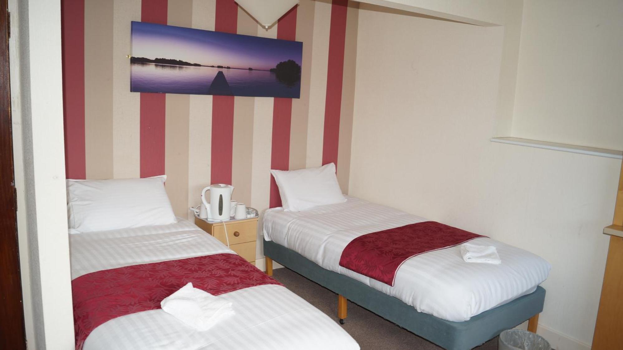 Vernon Hotel Hotel 3*