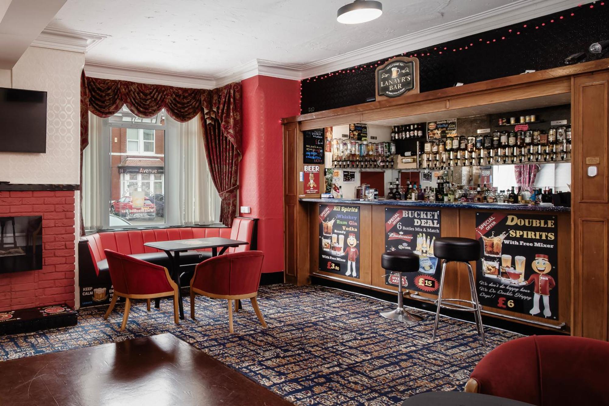 Lanayr Hotel