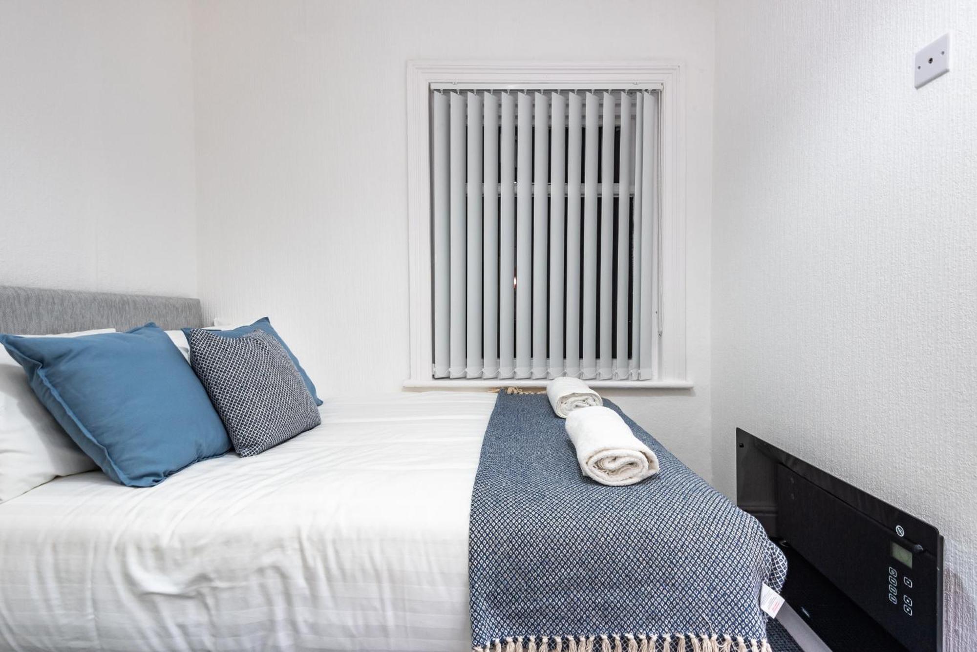 Velvet Coaster Apartment