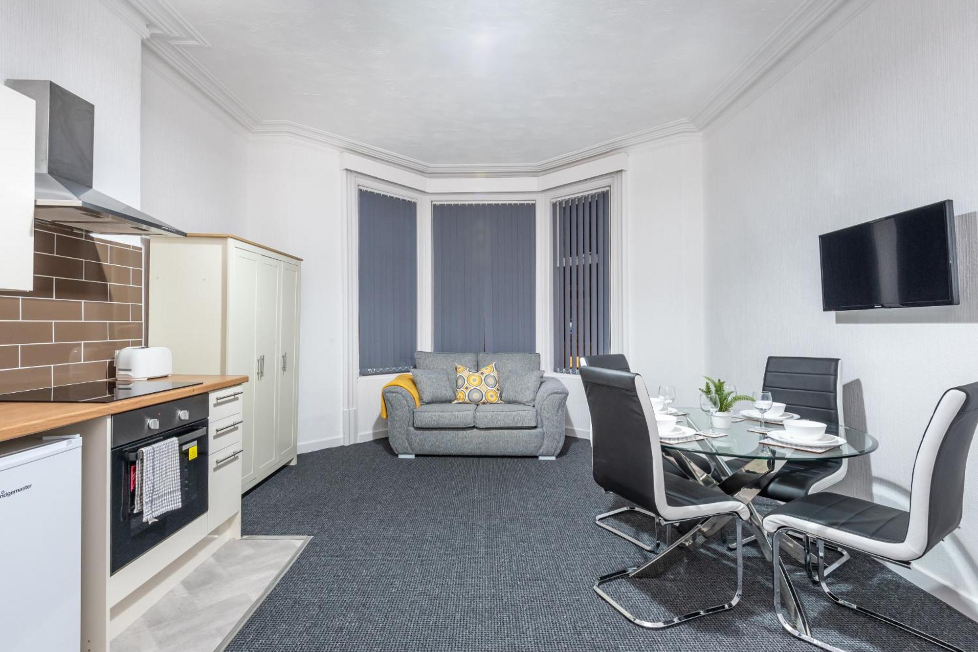 Velvet Coaster Apartment