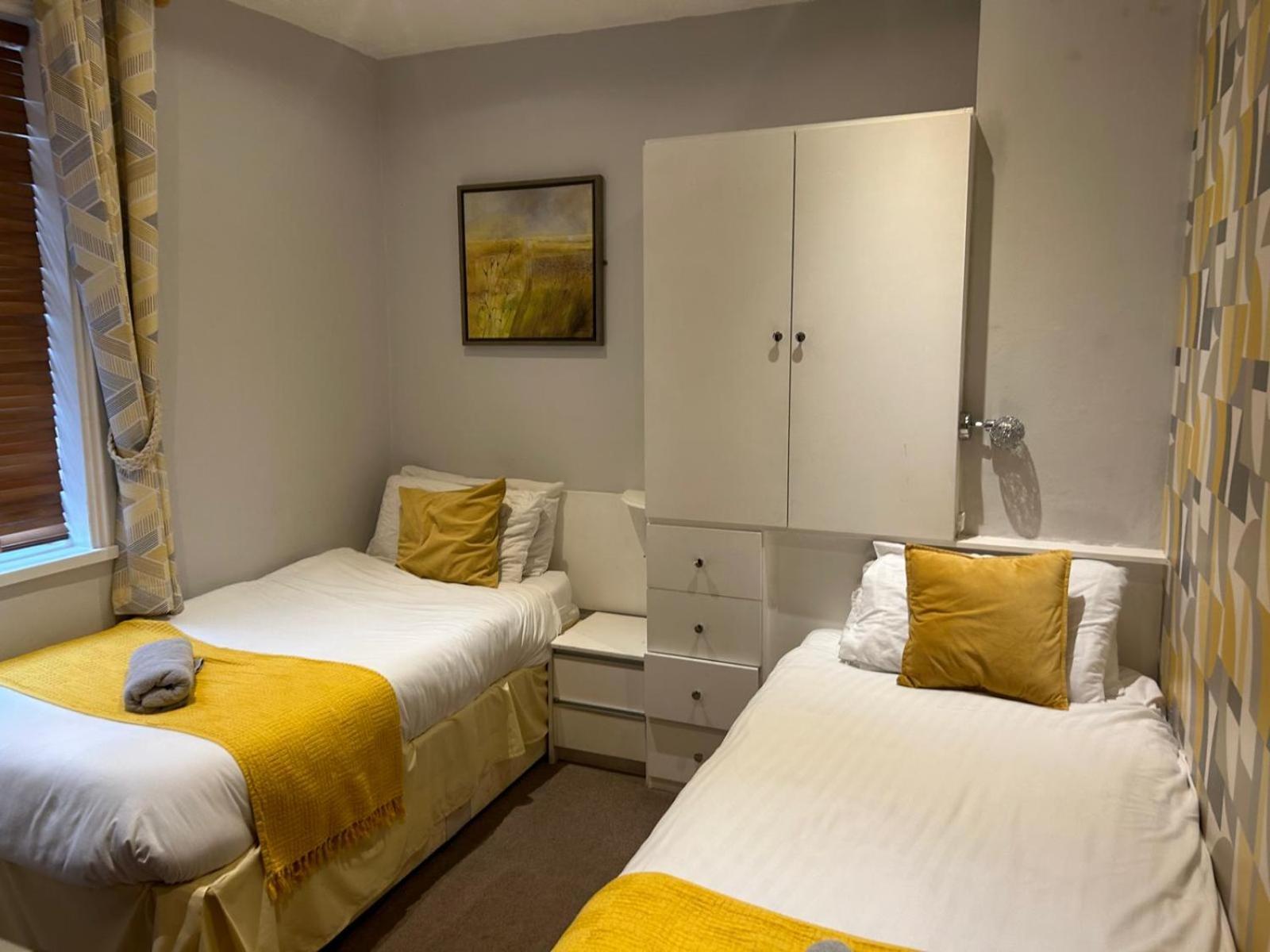The Chorlton 3* Blackpool