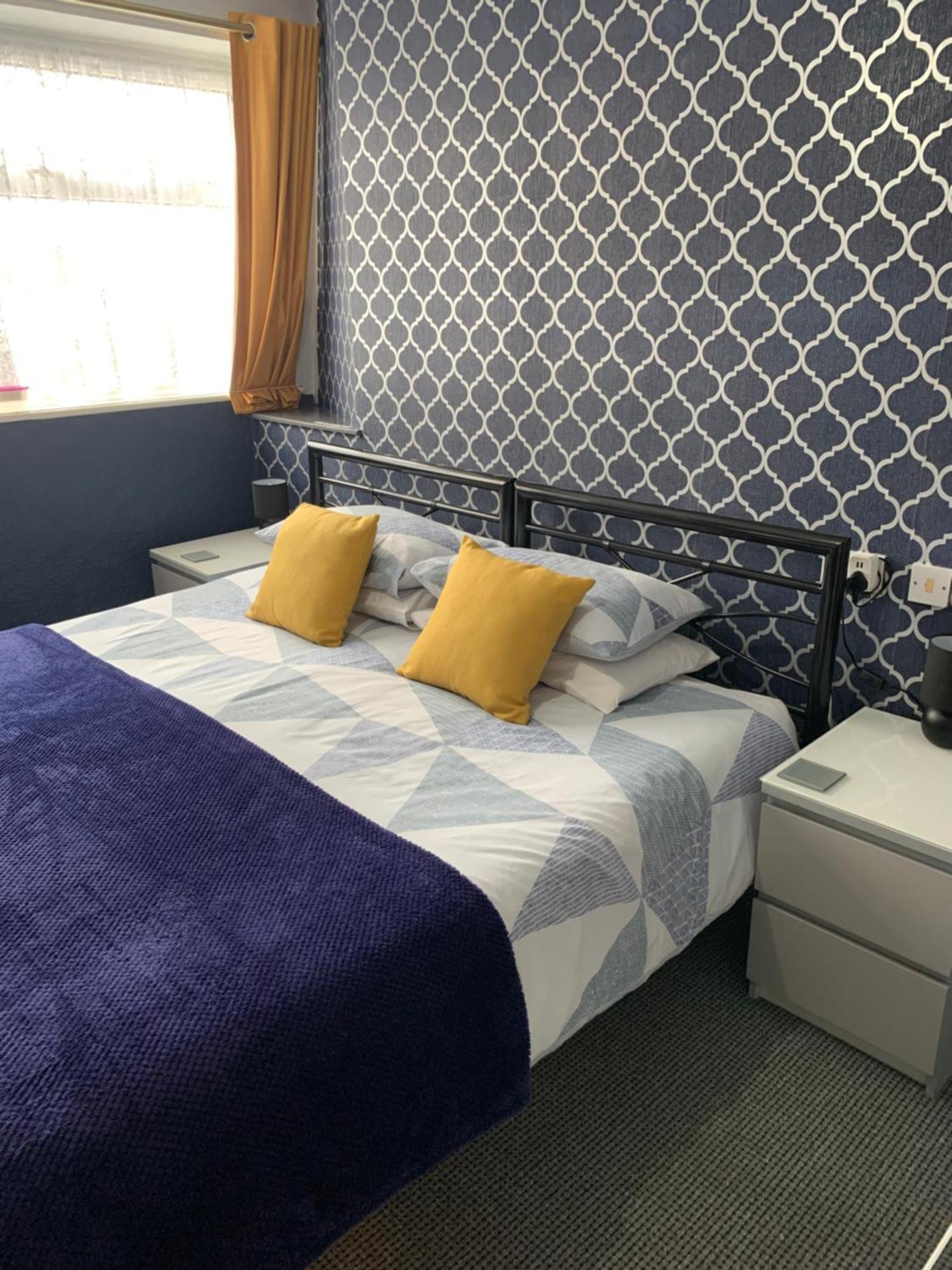 Hornby Villa- 4star B&b-couples & Families Only Guest house