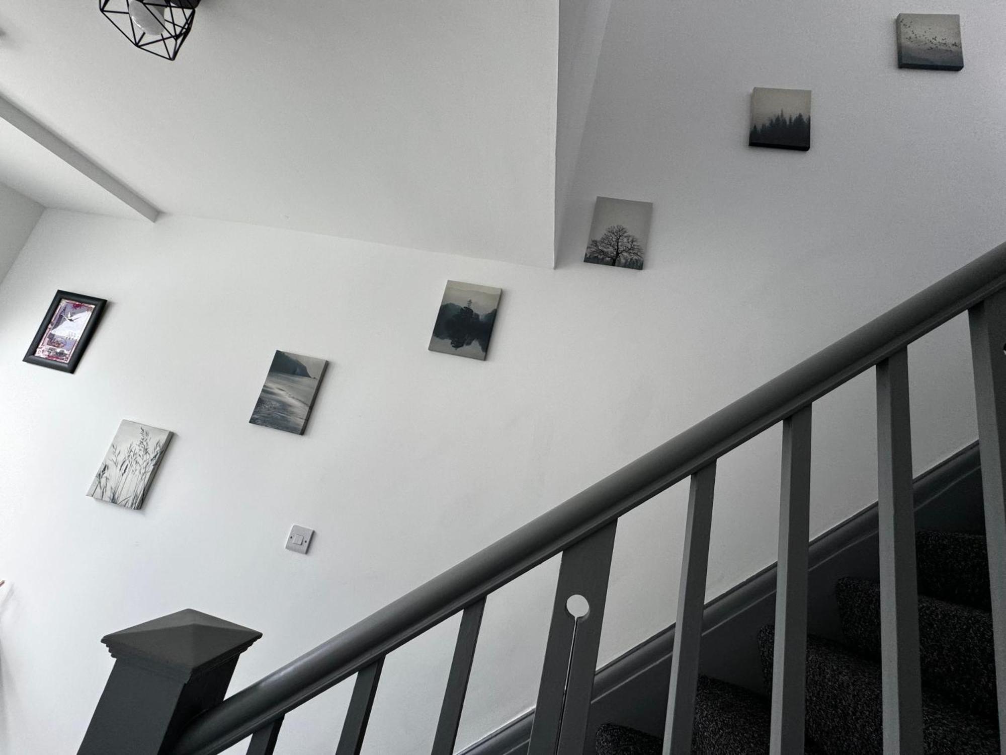 Melville House - Pet Friendly Blackpool