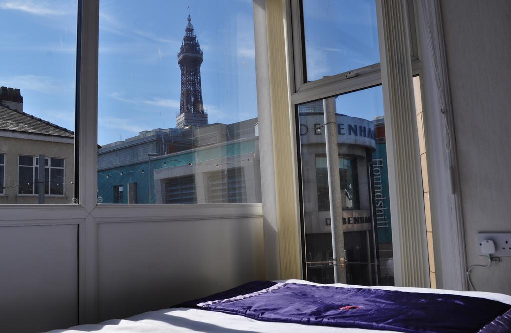 Cheers Bed & Breakfast Blackpool