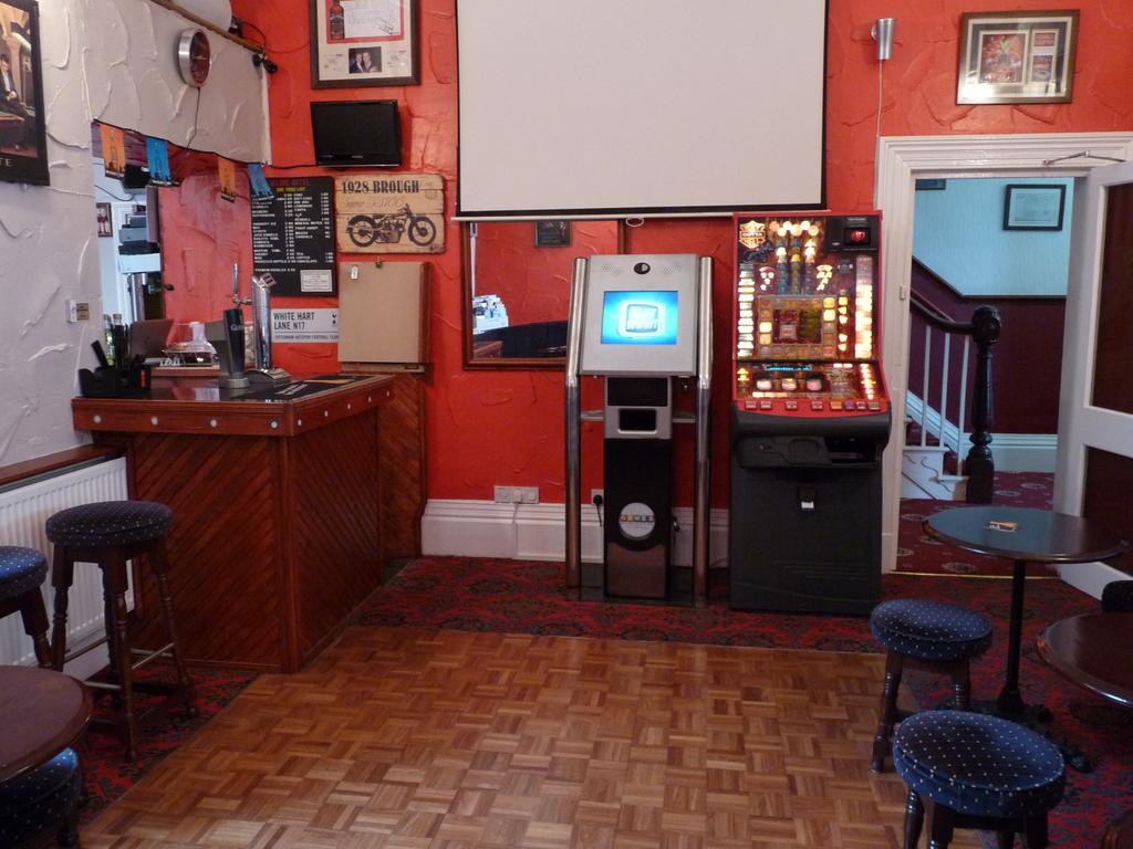 Hilbre 2* Blackpool