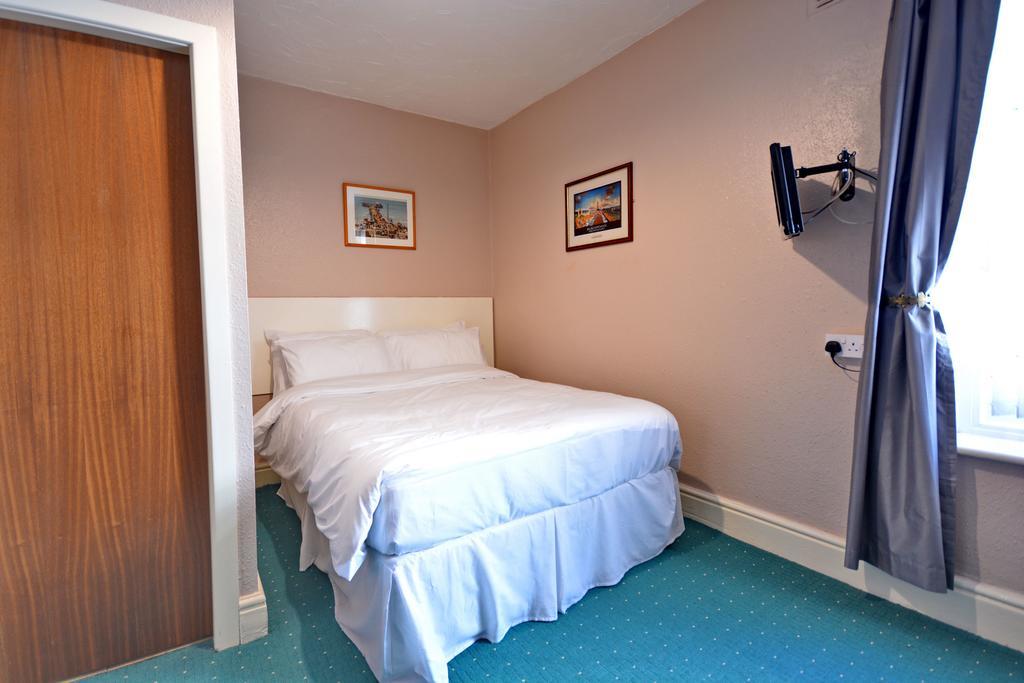 Royal Oakwell 3*