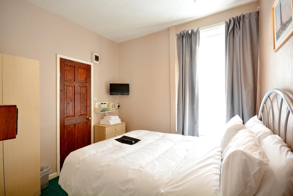 Royal Oakwell 3*
