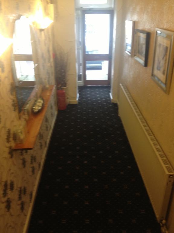The Rutlands 3* Blackpool