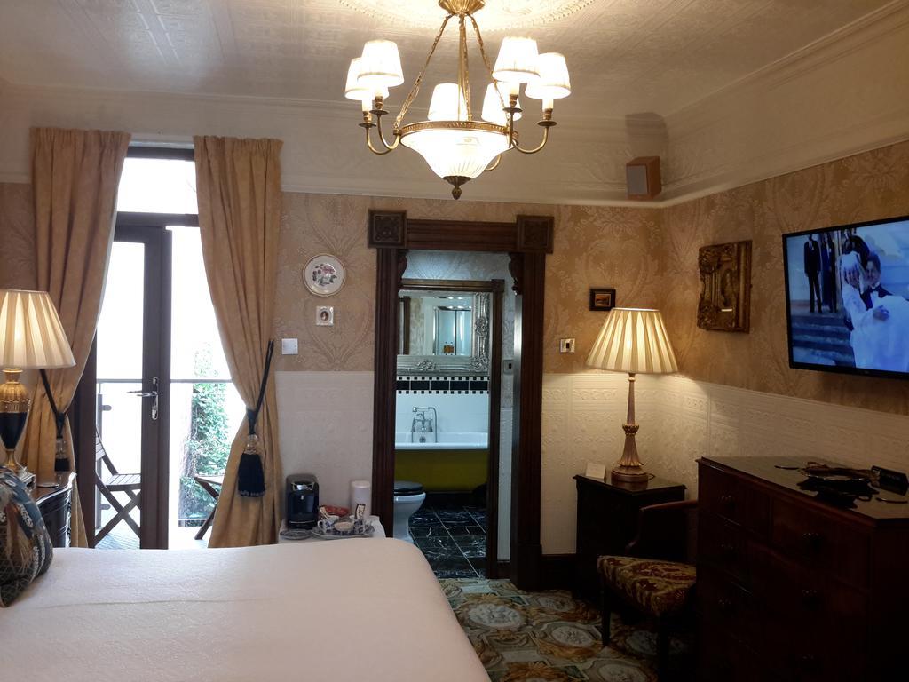 The Lonsdale Guest house Blackpool