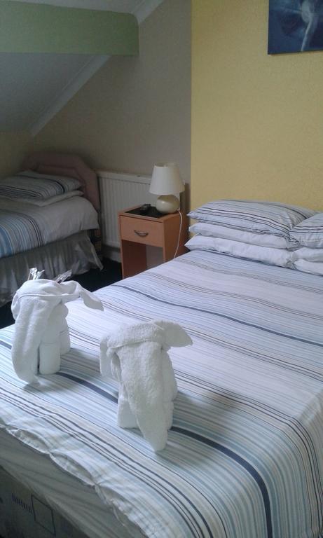 Seasons 24 Guest house *