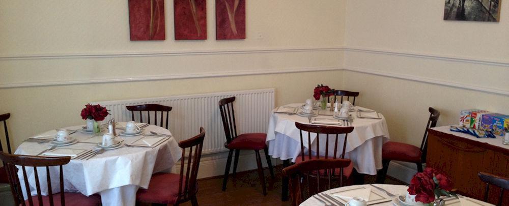 The Beechcliffe - Over 35's Only Guest house