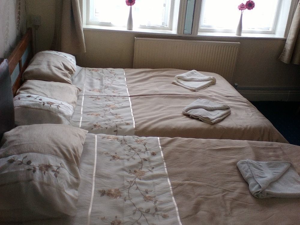 Tropics Hotel 3*