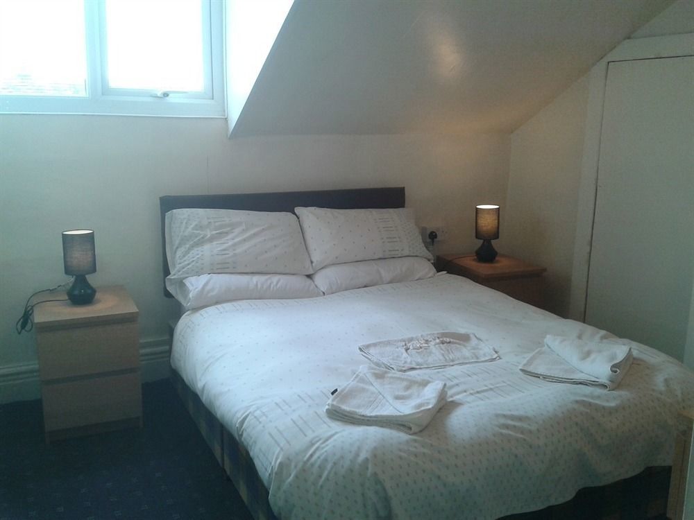 Tropics Hotel Blackpool