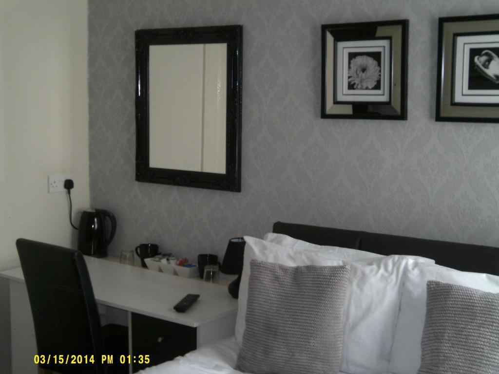 Aindale Guest house Blackpool