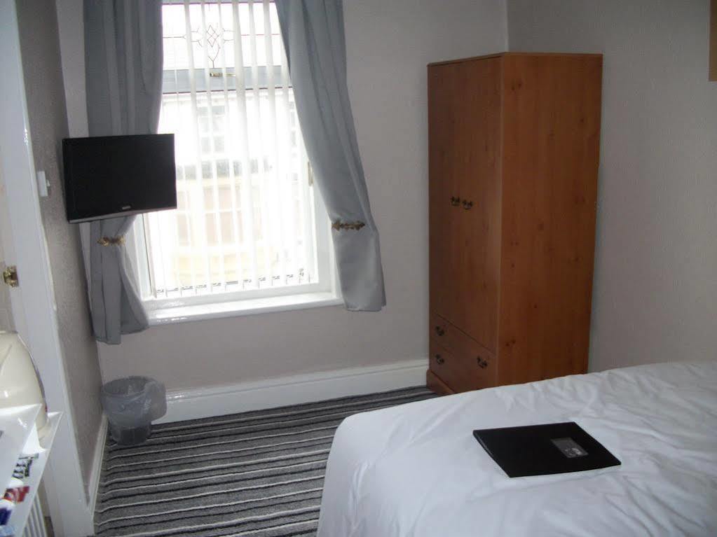 Royal Oakwell Hotel 3*