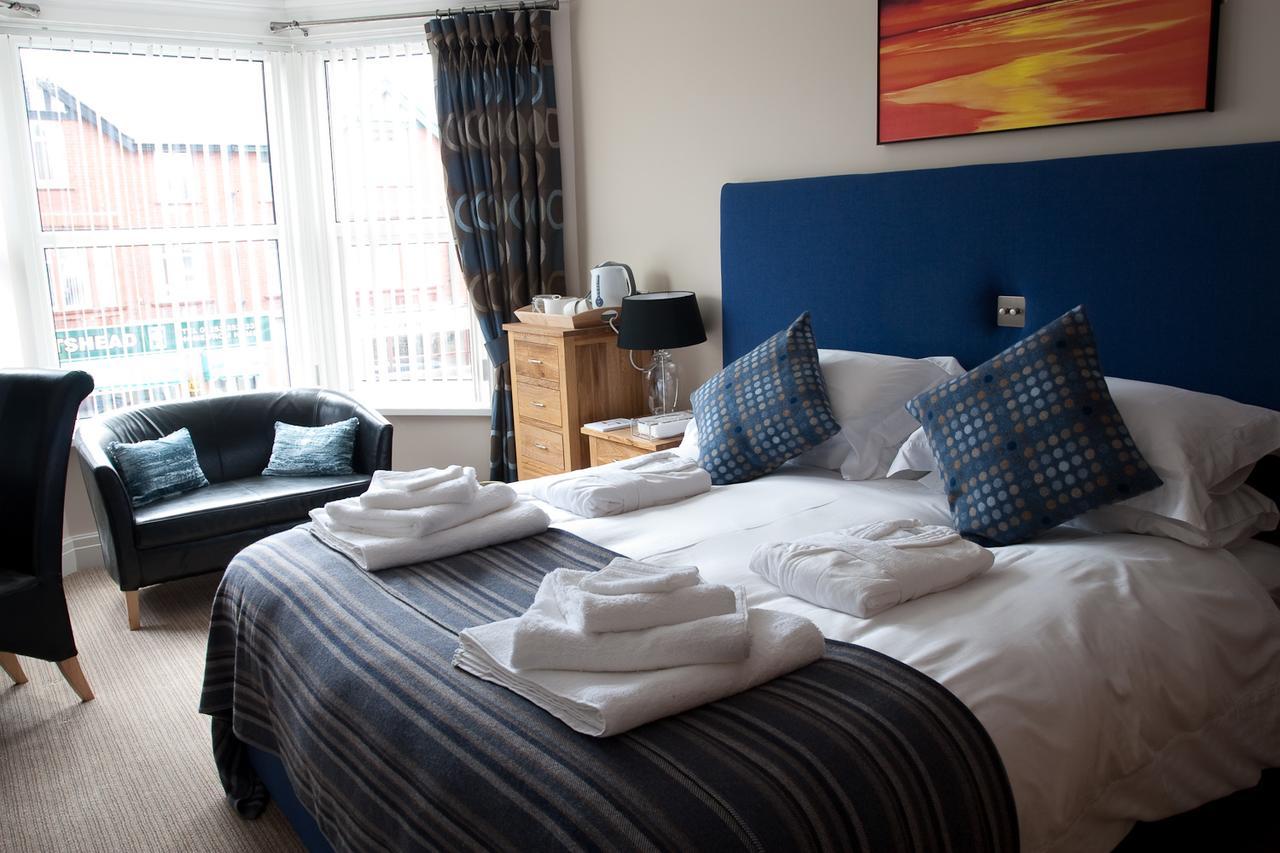 Bed & Breakfast Langtrys Blackpool