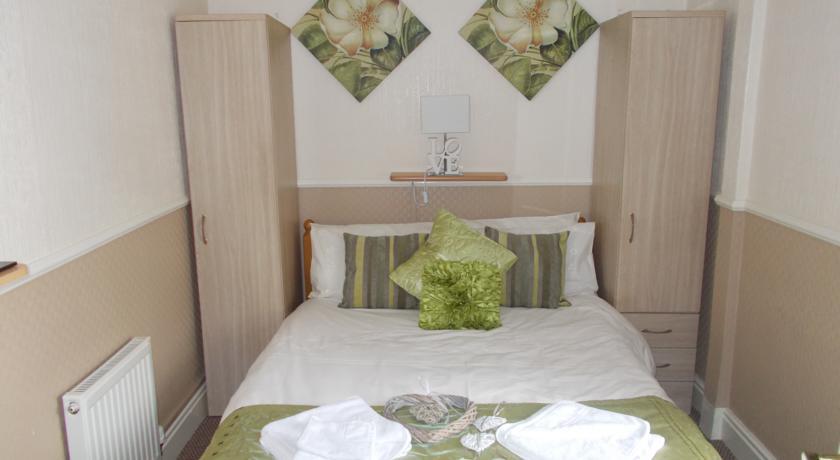 Delamere Bed & Breakfast 3*