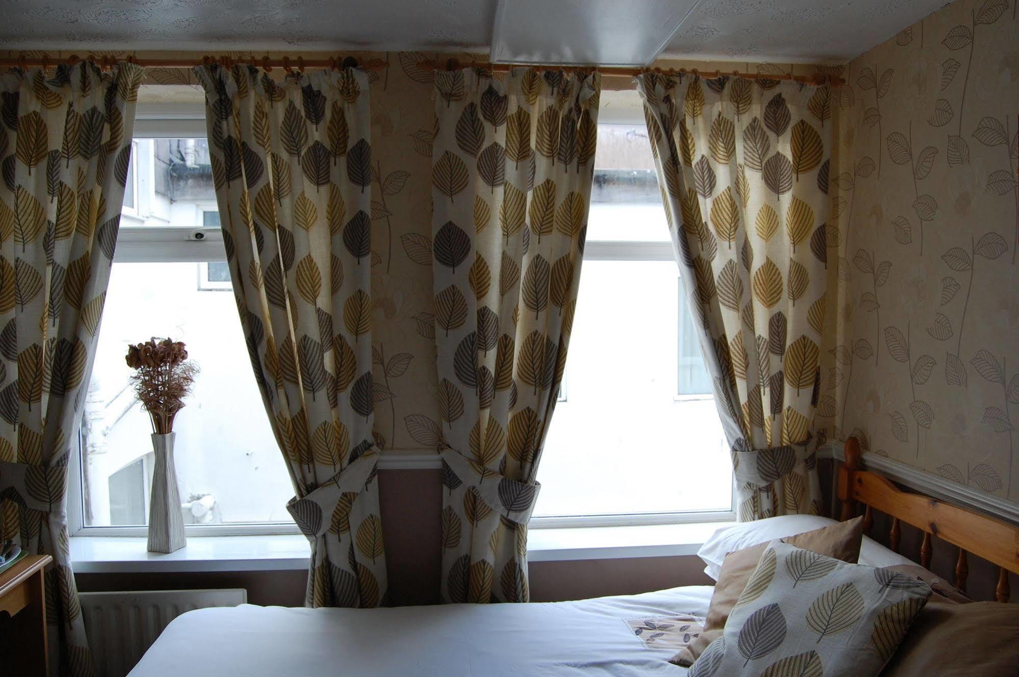 The Chorlton 3*