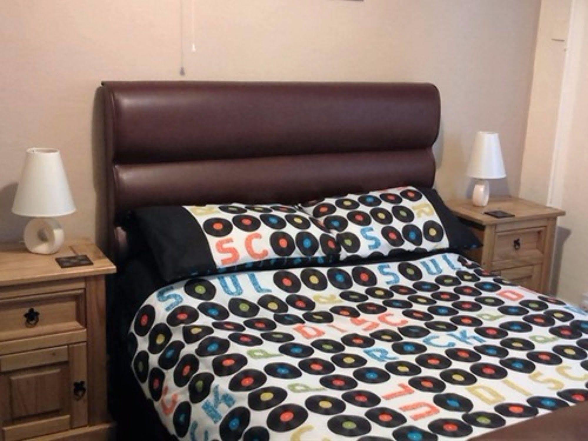 Bed & Breakfast The Mercury, - Over 21's Only 4*