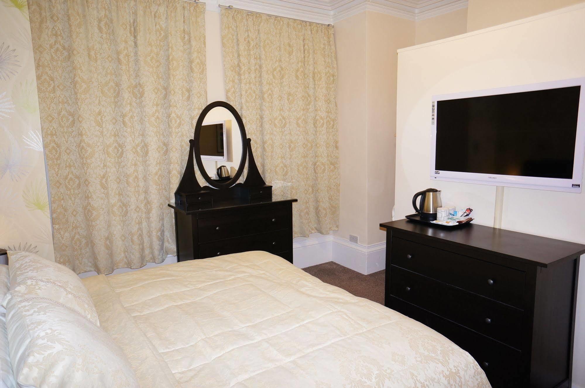 The Shores Hotel, Blackpool