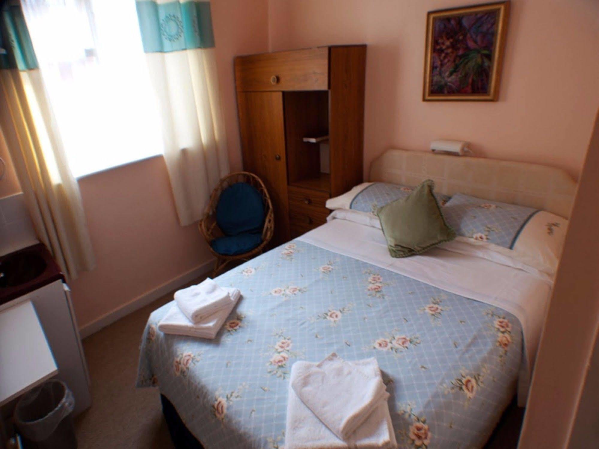 The Highfield Private Hotel 2*