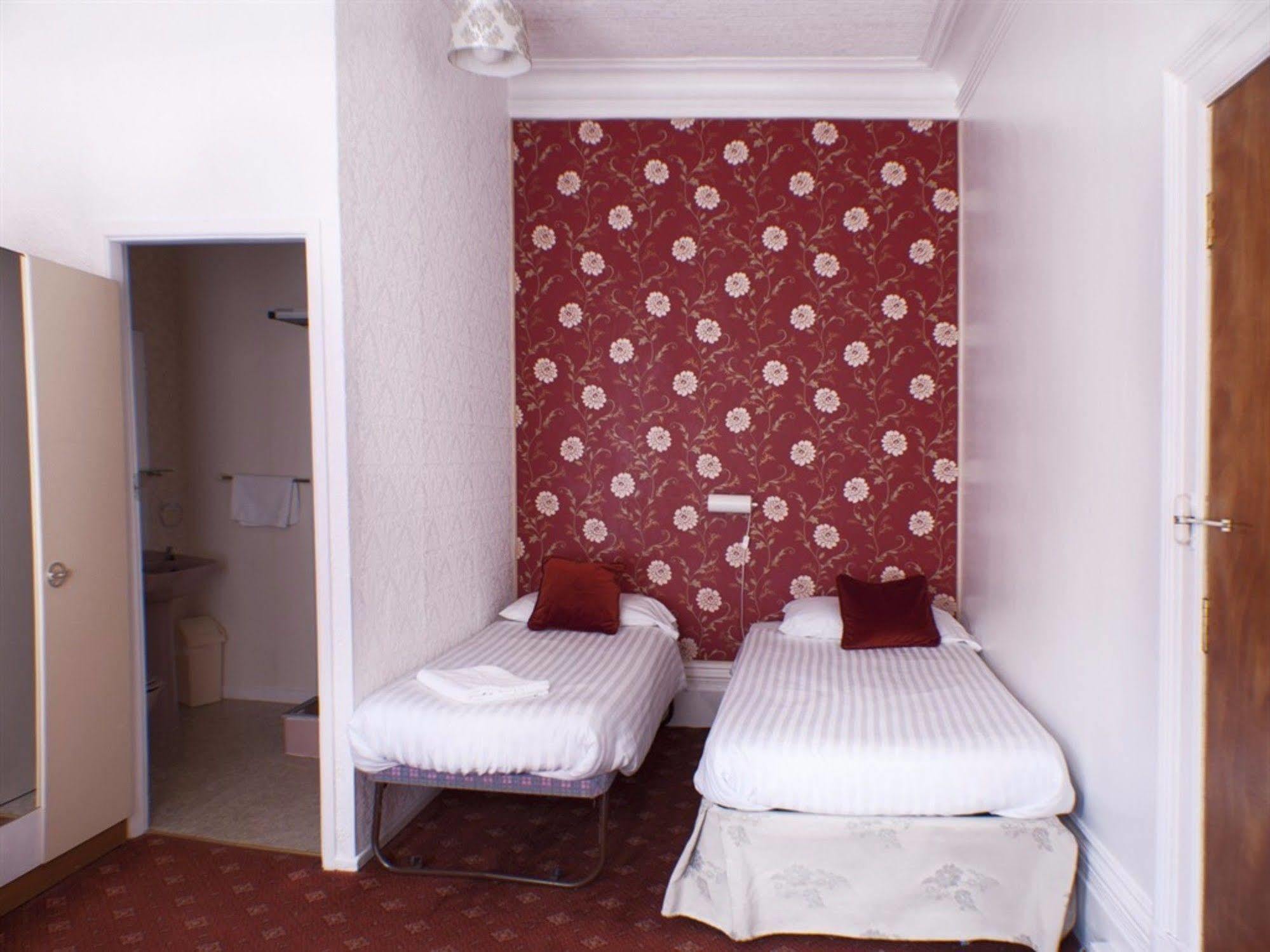 Hotel The Highfield Private 2*