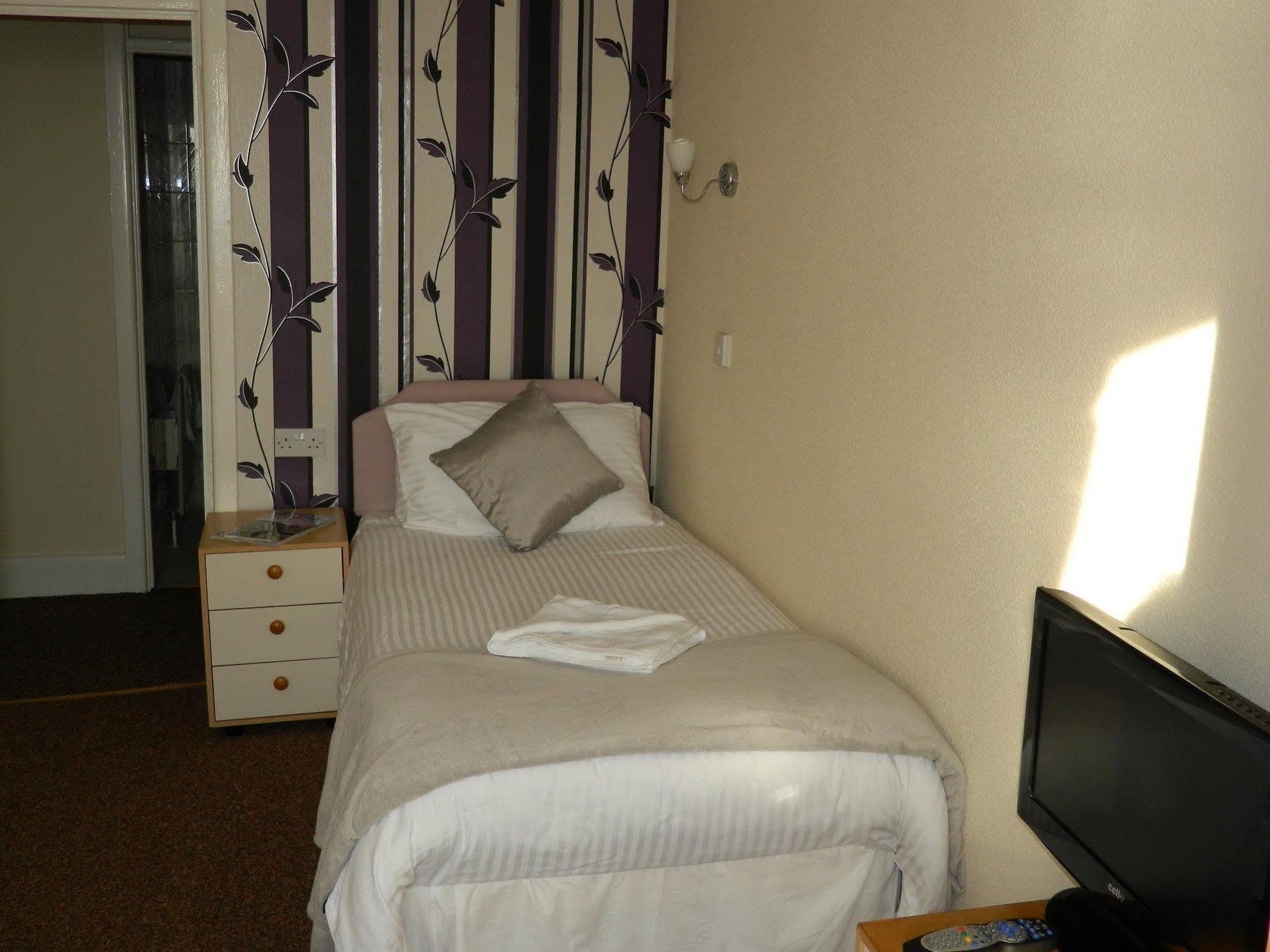 Ocean Bay 3*