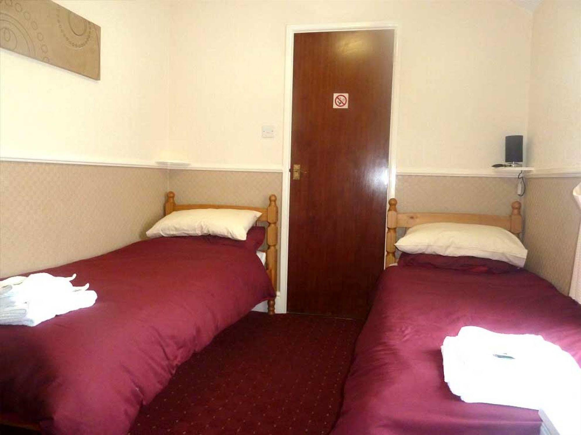 Bed & Breakfast Delamere 3*