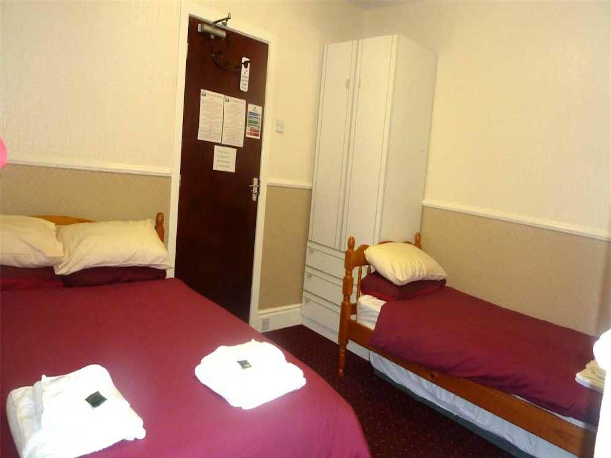 Bed & Breakfast Delamere 3*