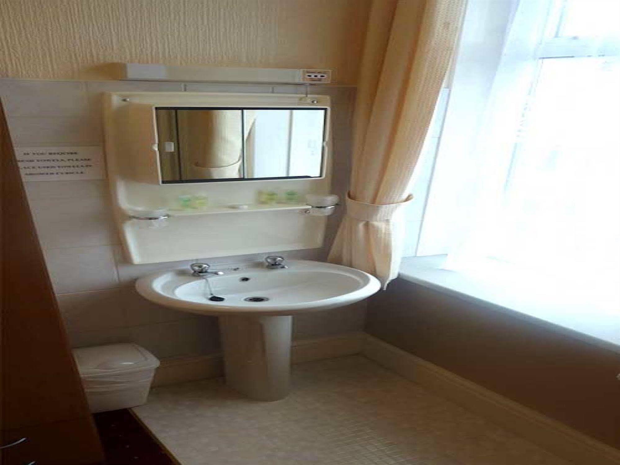 Delamere Bed & Breakfast